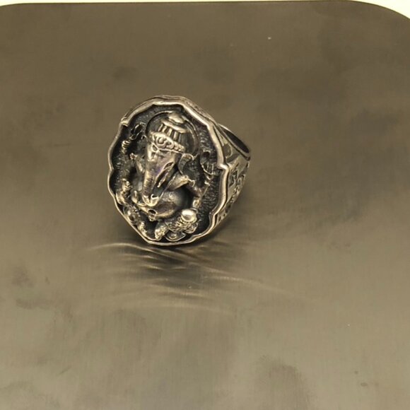 Men Ring 925 sterling silver Amulet Ganesh Size13.5us Bless Fortune Happiness - Picture 2 of 6
